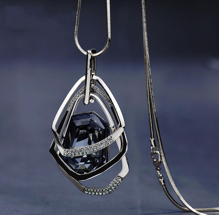 THE ECLIPSE CHARM NECKLACE